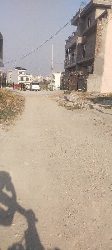 5 Marla Plot With Ideal Access 3