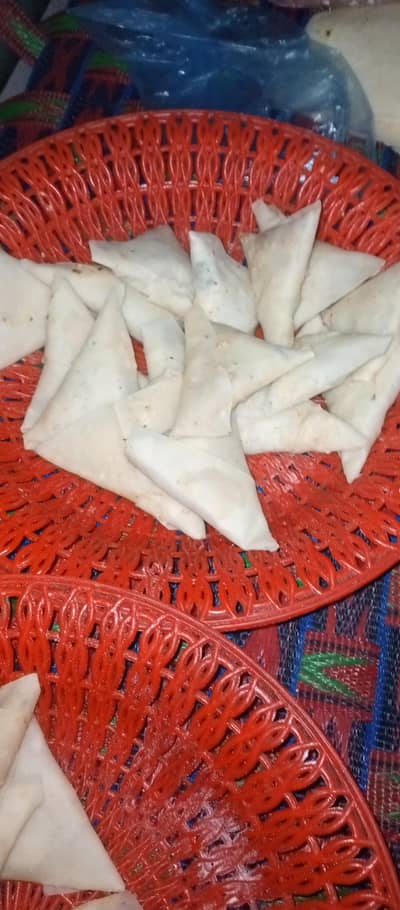 ghar k tyar samosa alo wala vegetable kema samosa