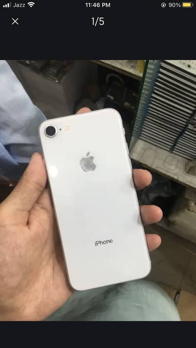 IPHONE 8