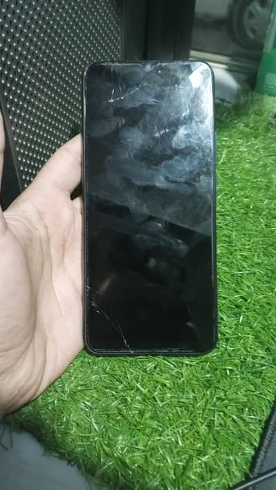 urgent sale Bhai bass panal change Karna hai panal tota howa hai