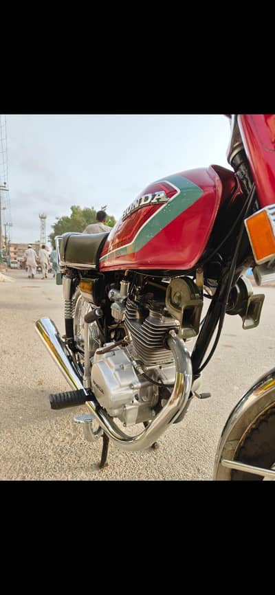 Honda 125 cc 1987 model 03/32/70/55/052