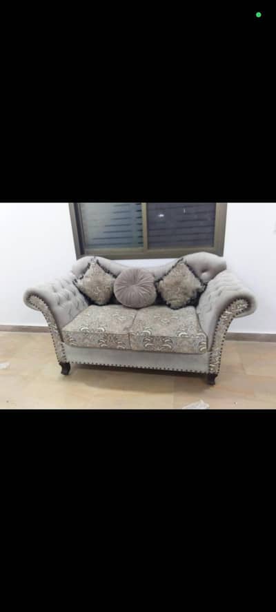 sofa good condition