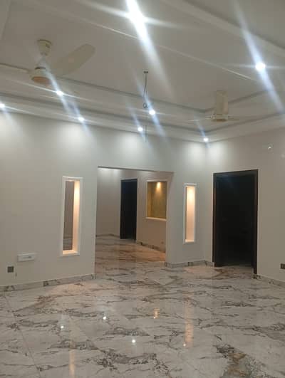1 kanal upper Portion available for rent in agoush phase 1