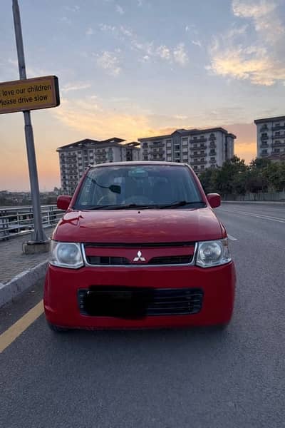 Mitsubishi Ek Wagon 2013 automatic Limited Edition Home Car Mira