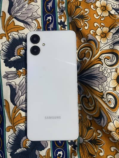 Samsung A06 4/64 GB