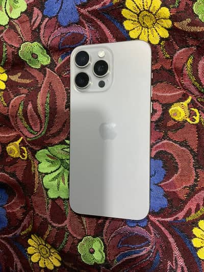 Iphone 15 pro max | 512 GB | 88% Battery Health | Natural Titanium