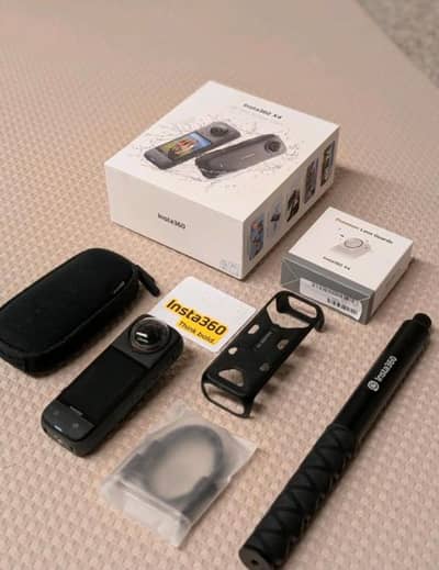 Insta 360 X4 (10/10 Condition) Up for Sale