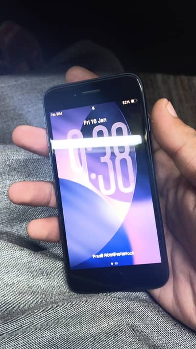 iphone Se 3rd generation 64 GB with box