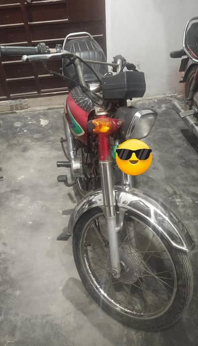 Honda CD 70 bike