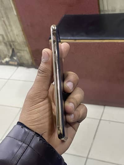 iphone xs  64gb bypass  face off battery change