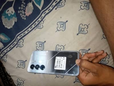 itel p70 all ok with box charger all Saman whstp 03365011182