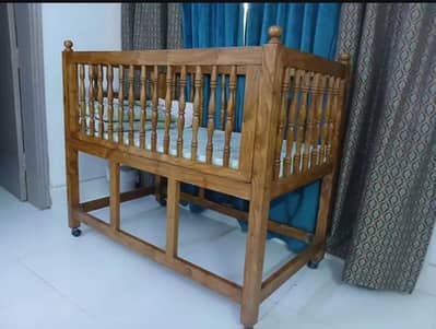 baby cot
