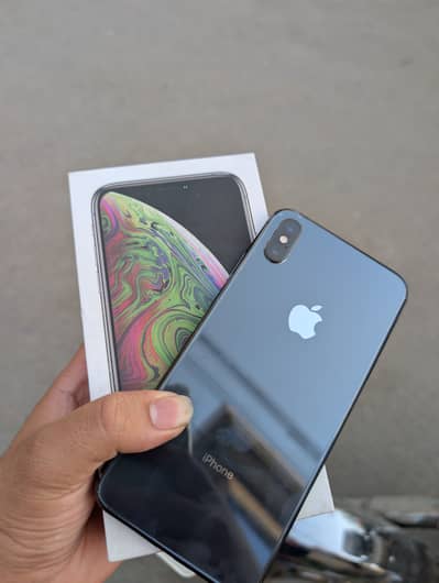 Xs max 82health pta approved dual sim 64gb with box all ok