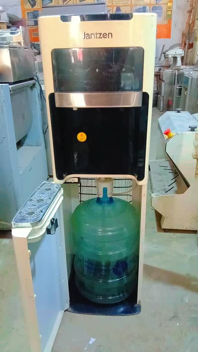Juice Dispenser Hot and Cool Water Dispenser