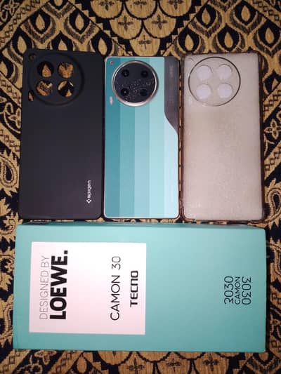Tecno Camon 30