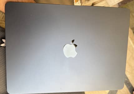 Macbook Air M4 16/512 2025