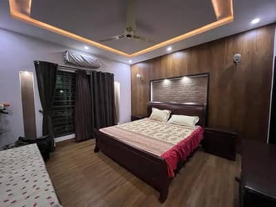 Vip 10 Marla Luxury Furnished Upper Portion Available For Rent In Bahria Town Lahore