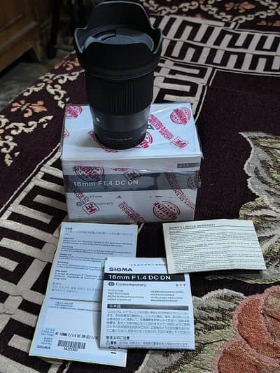Sigma 16mm f/1.4 complete box – Brand New Condition