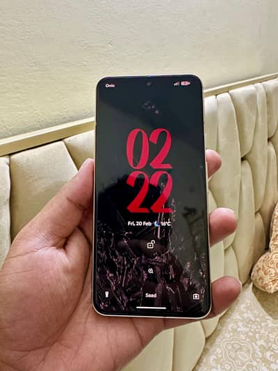 Google Pixel 8 128GB Official PTA – Excellent Condition