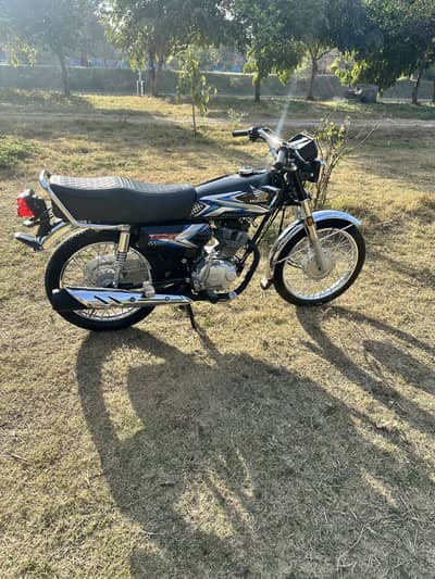 2025 model registered 2026 black colour