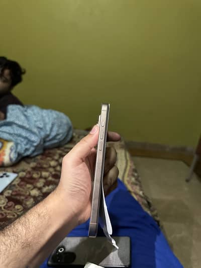 iphone 16 pro max 256gb non pta jv