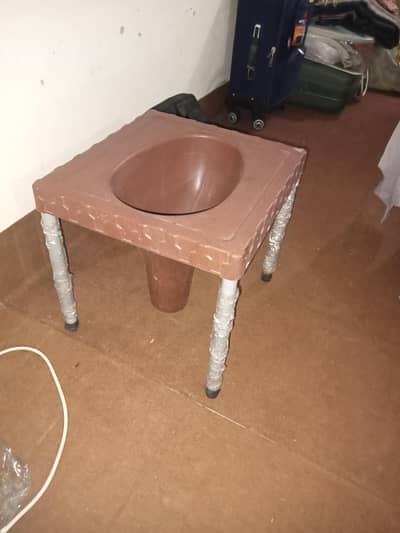 Comode Chair in 10/10 condition