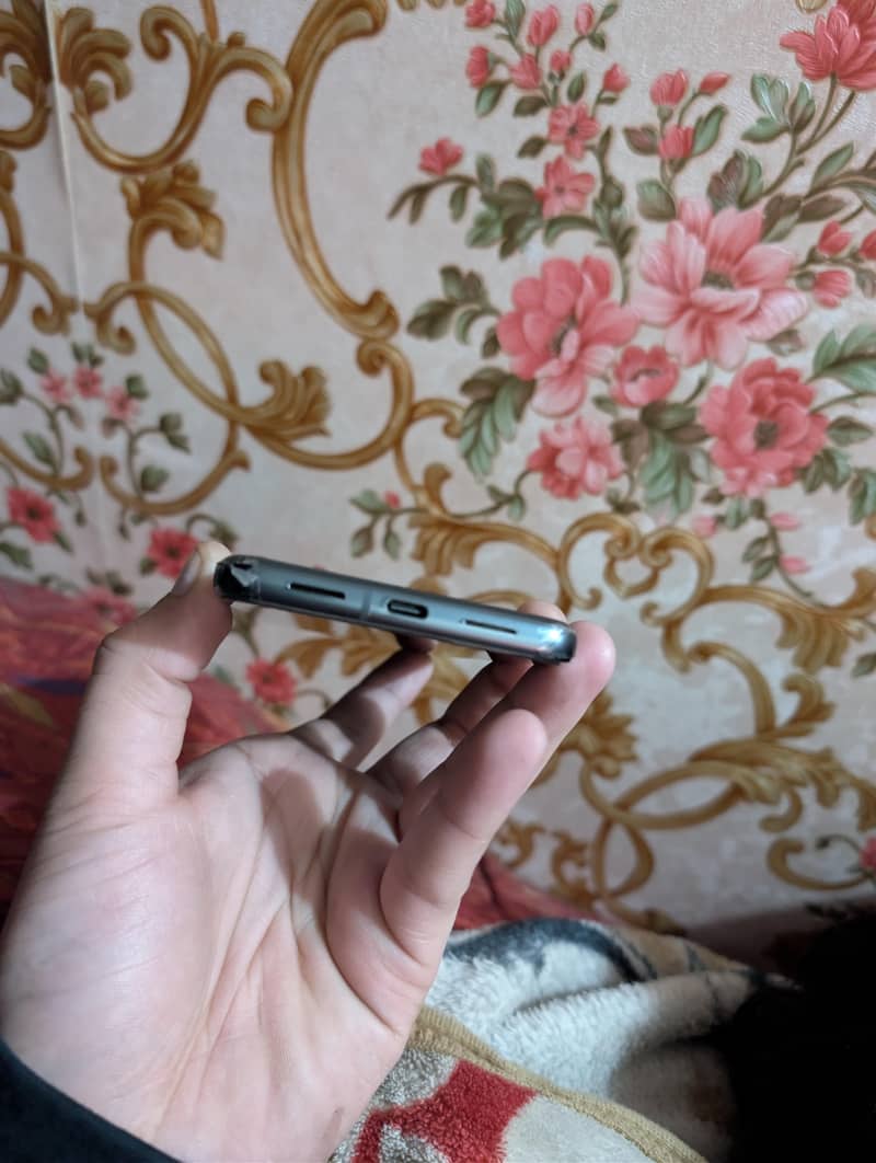 Google pixel 8 Pro 2