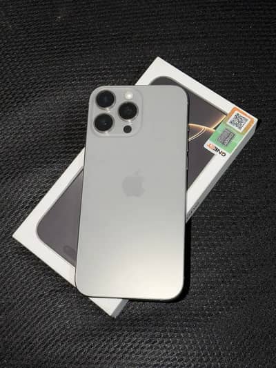 Apple iPhone 16 Pro Max