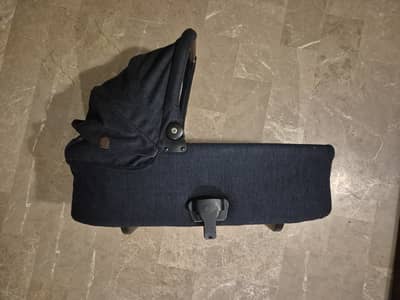 Mamas&papas signature edition carry cot