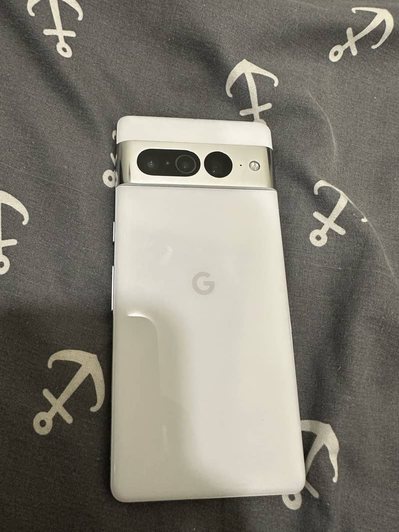 Google pixel 7 pro 2