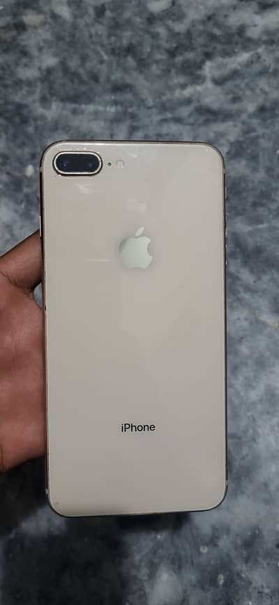 iPhone 8 Plus