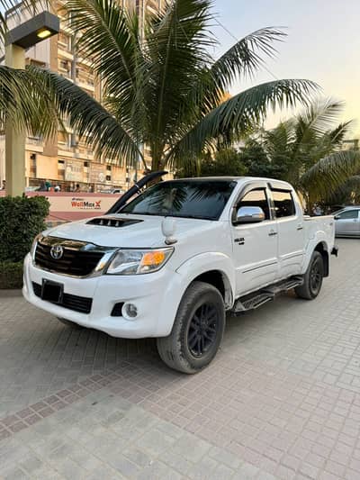 Toyota Hilux Vigo Thai 2012/16  D4