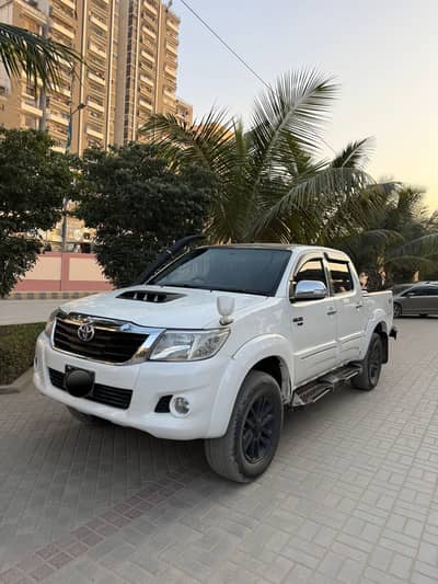 Toyota Hilux Vigo Thai 2012/16  D4