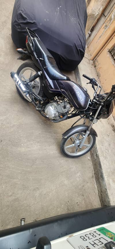 suzuki bike GD110 good condition.