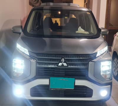 Mitsubishi Ek-x hybrid Model 2021. Register 2022 June first owner.