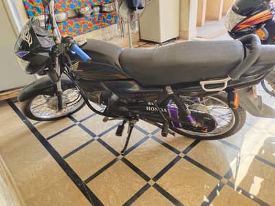 pridor for sale hy lamination ki hy  130000 final rate hy