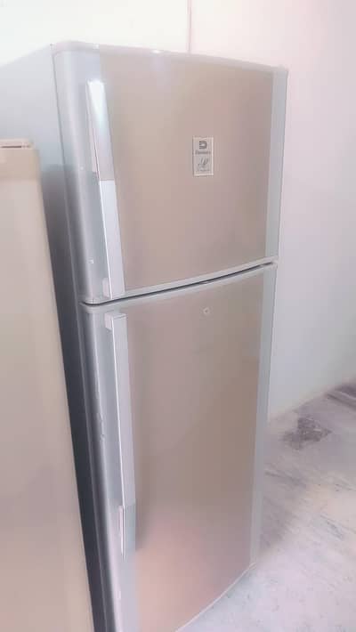 Dawlance fridge large size