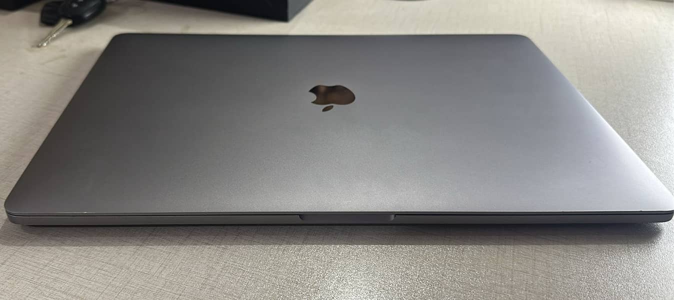MacBook Pro 2017 1
