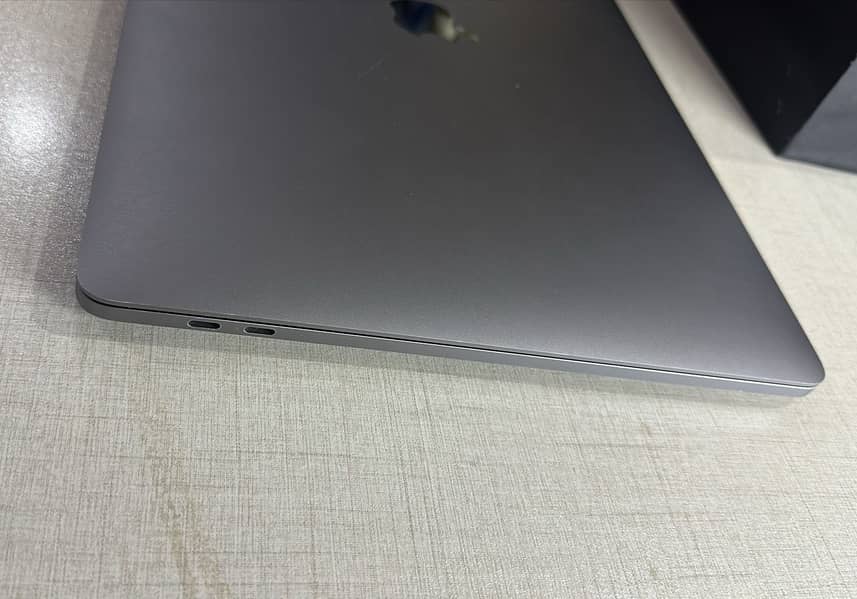 MacBook Pro 2017 2