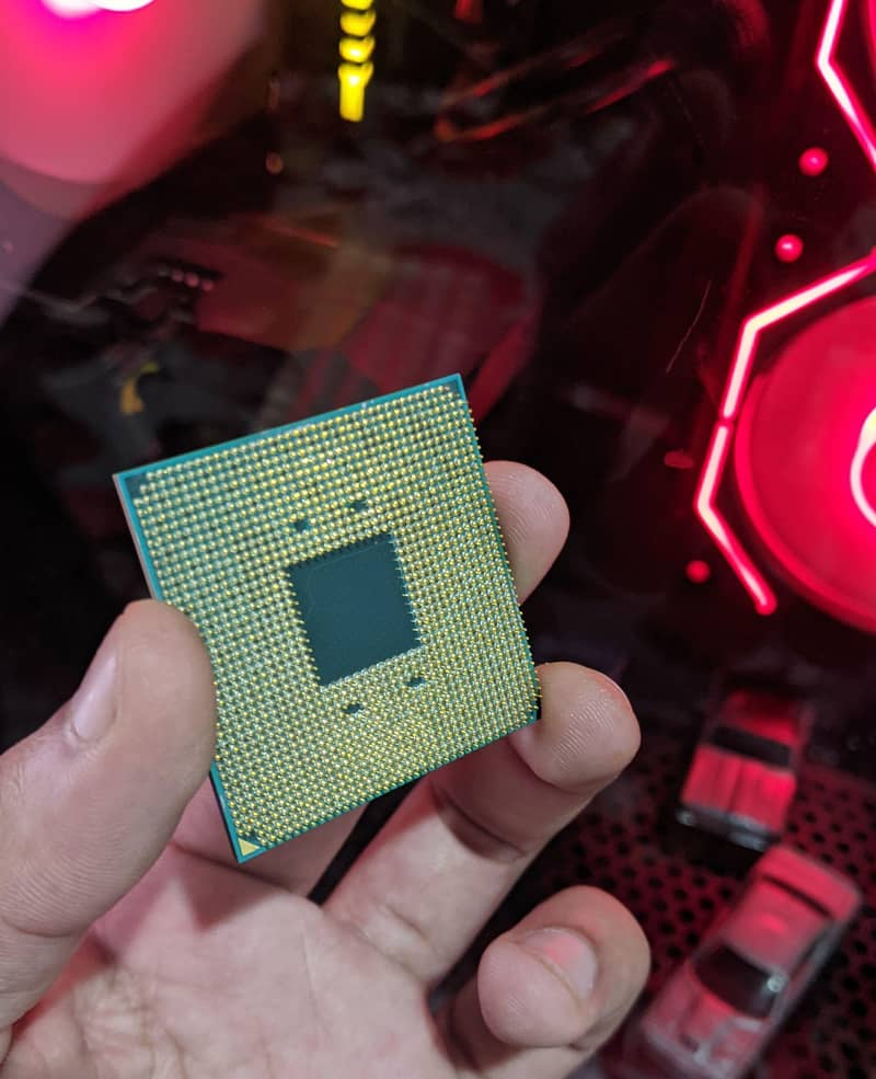 AMD RYZEN 7 2700X PROCESSOR 1