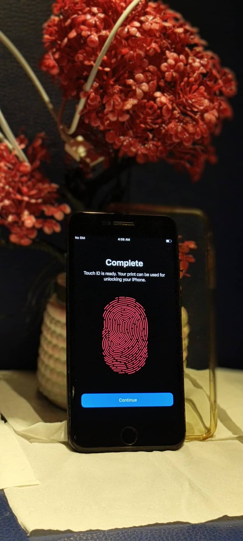 IPHONE 7 plus  . . . . . . 2