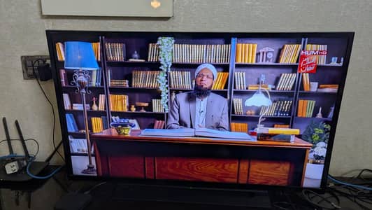 Sony Bravia 40 LED TV with mi  4k TV box