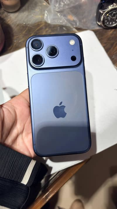 Iphone 17 pro jv LLA