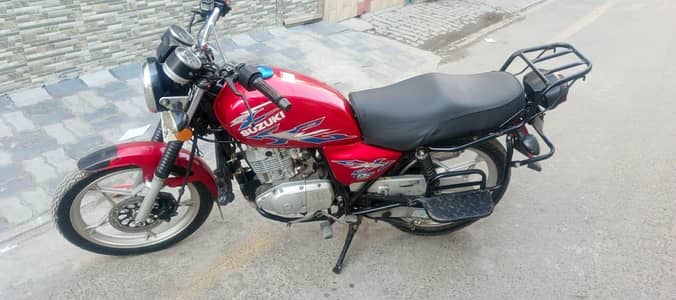 Suzuki GS 150