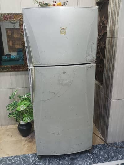 Dawlance frige full size not open on repair full working