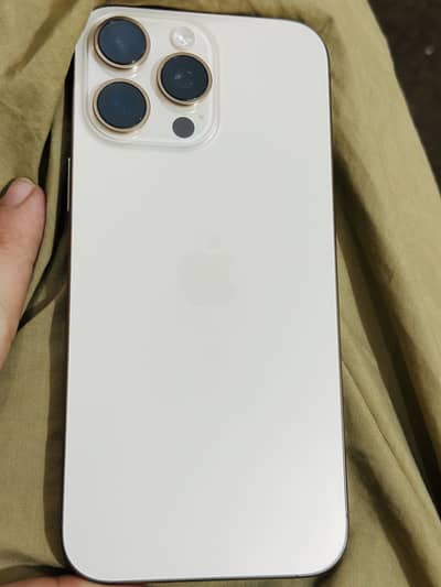 iPhone 16pro max desert titanium 256GB 10/10 97health