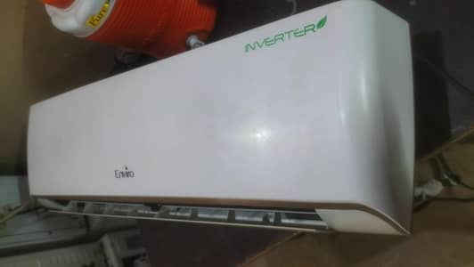 1.5 tOn split enviro DC inverter