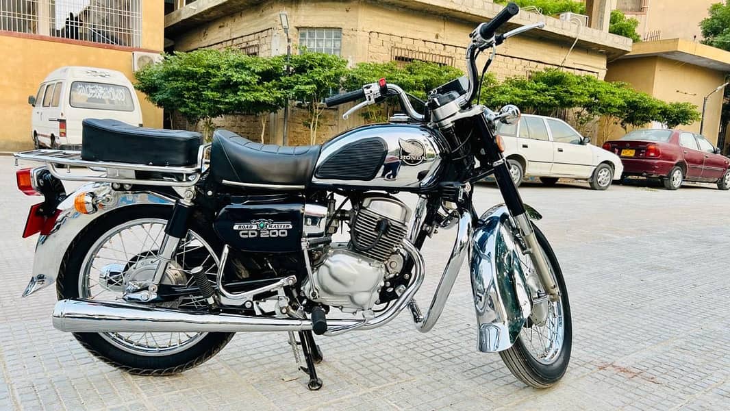 CD 200 Mint Condition 4