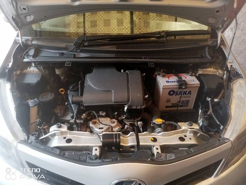 13/17ٹیوٹاوٹزخوبصورت گاڑی برائے فوری فروخت 13