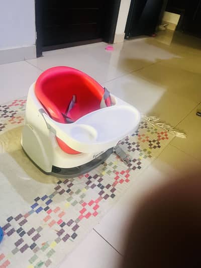 Baby chair table